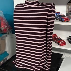 Old Navy XL Striped Purple and Pink Turtleneck Sweater